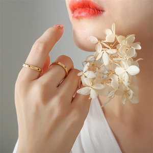 New Arrival Stainless Steel <b>Ring</b> Gold Plated <b>Cz</b> Zircon Finger <b>Ring</b> Jewelry - Product Image 4