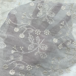Tela bordada lisa de alta calidad, hilo de algodón, tela bordada Floral <span class=keywords><strong>para</strong></span> mujeres, prendas de verano - Product Image 1