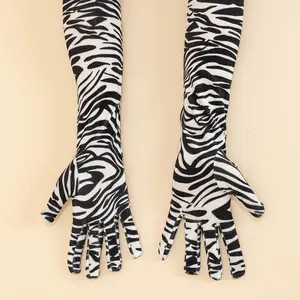Sarung tangan velvet panjang untuk wanita, sarung tangan modis warna hitam dan putih motif zebra, sarung tangan beludru panjang unik kelas atas untuk wanita