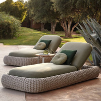 Chaises longues modernes en aluminium pour l'extérieur, avec coussins, pour patios, villas, bars à vin, hôtels de charme, piscines, plages