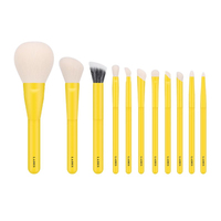 Lot de 11 pinceaux de maquillage professionnels en poils synthétiques véganes avec manches en bois pour fond de teint et anticernes – Jaune
