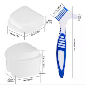 Juego de viaje para el cuidado de la dentadura, dentadura de cepillo de cerdas de nailon suave y <span class=keywords><strong>caja</strong></span> de <span class=keywords><strong>dientes</strong></span> para limpieza y colocación para hoteles - Product Image 5