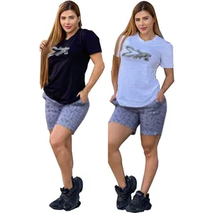 Q6199 2024 Yoga kıyafeti kadın iki parçalı Set çin yapılan giyim stok t-shirt moda giyim kısa artı boyutu Tops