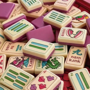 Juego de Fichas de Mahjong de Acrílico/Melamina de Doble Capa, Color Rojo Púrpura de Lujo, Plegable, Duradero, Ecológico, Regalo para Fiestas y Entretenimiento - Product Image 4
