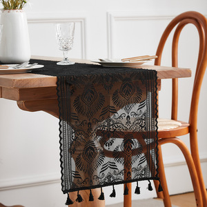 <span class=keywords><strong>Tovaglia</strong></span> e <span class=keywords><strong>runner</strong></span> da tavola in pizzo nordico, <span class=keywords><strong>tovaglia</strong></span> decorativa <span class=keywords><strong>bianca</strong></span> di alta qualità <span class=keywords><strong>con</strong></span> frange all'uncinetto - Product Image 6