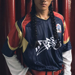 Maillots <span class=keywords><strong>de</strong></span> football vintage, <span class=keywords><strong>de</strong></span> hockey et <span class=keywords><strong>de</strong></span> <span class=keywords><strong>rugby</strong></span> personnalisés avec impression floquée, clous et strass thermocollés pour les prochaines événements sportifs Blokecore - Product Image 3