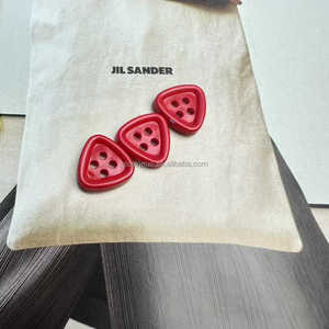 กระดุมพลาสติกลายการ์ตูนสามเหลี่ยม4รูพร้อมลูกปัดขัดเงาสำหรับตกแต่งเสื้อผ้าเด็กกระดุมแฟนซีสีทึบแบบทำมือ - Product Image 4