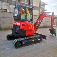 Mini-excavatrice sur chenilles Kubota U35 d'occasion, 3,5 tonnes, à queue zéro, avec moteur d'origine D1703, godet de 0,1 m³ et pompe hydraulique, idéale pour les travaux en espaces étroits