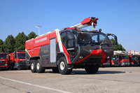 Chine Camion de pompiers hydraulique de marque supérieure ZLF5390GXFJX130 Excellente performance haute résistance avec prix d'usine