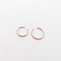 Anneaux ouverts de mariage assortis pour hommes et femmes en acier inoxydable 316L Bague ouverte plaquée or 18 carats Anneaux simples à disque personnalisé