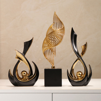 Ornements en porcelaine blanche de luxe nordique moderne, sculptures d'art abstrait, décoration de la maison, bureau, céramique créative unique, 100% faits à la main