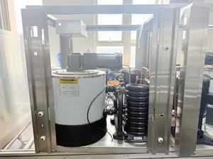 Máquina <span class=keywords><strong>de</strong></span> <span class=keywords><strong>Hielo</strong></span> Modular <span class=keywords><strong>de</strong></span> Uso Comercial <span class=keywords><strong>con</strong></span> Productividad <span class=keywords><strong>de</strong></span> 1000 kg/24 Horas y Potencia <span class=keywords><strong>de</strong></span> 4000 W, Máquina <span class=keywords><strong>de</strong></span> <span class=keywords><strong>Hielo</strong></span> en Escamas - Product Image 4