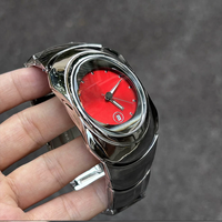 Reloj de pulsera para hombre de estilo cyberpunk único, esfera verde esmeralda, pulsera de eslabones integrada, caja ovalada minimalista, reloj de pulsera masculino a la moda