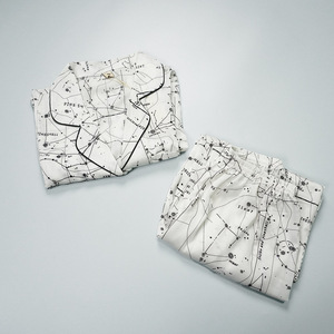 Vente en gros Ensembles de vêtements de nuit 2 pièces confortables en polyester doux pour femmes grande taille Pyjamas respirants pour la saison d'automne Marque privée - Product Image 3