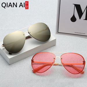 Lunettes de soleil aviateur Qian Ai, monture dorée, verres dégradés, protection UV 100 %, pour homme, mode outdoor - Product Image 4