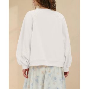 FOXA Sweat-shirt en polaire surdimensionné pour femme, pull court avec détails en dentelle, haut tendance automne, blanc - Product Image 2