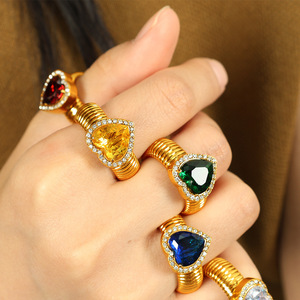 แหวนรูปหัวใจชุบทองประดับคริสตัลหลากสีสันเครื่องประดับแฟชั่นสตรีของขวัญปาร์ตี้ - Product Image 4