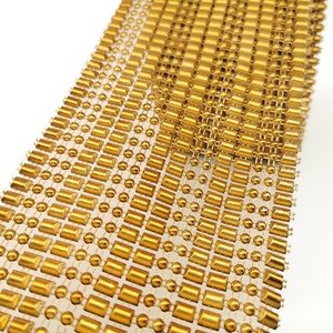 Bán buôn 16 hàng Dải vàng sequins vàng ngọc trai nhựa rhinestone cắt cuộn cho may trang trí nội thất - Product Image 2