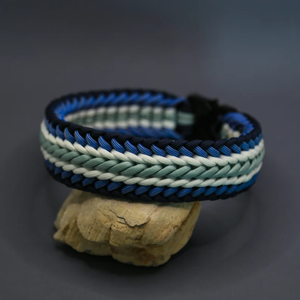 Collar de perro estilo militar táctico con diseño de COBRA de paracord con hebilla duradera resistente personalizado para perros pequeños y grandes - Product Image 1
