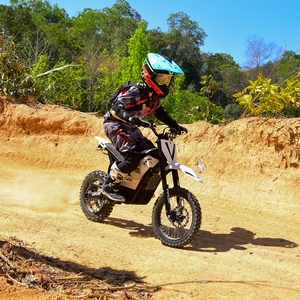 Oferta Especial: Motocicleta Todoterreno Vipcoo E-ride Pro 48v 23ah de Último Diseño, Rápida y de Largo Alcance (50-60 km) - Product Image 3