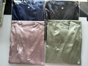 Offre Spéciale 12 couleurs Stock femmes <span class=keywords><strong>Robe</strong></span> de <span class=keywords><strong>demoiselle</strong></span> <span class=keywords><strong>d</strong></span>'<span class=keywords><strong>honneur</strong></span> <span class=keywords><strong>Robe</strong></span> de chambre de mariée Satin soie mariage chemise de nuit <span class=keywords><strong>Robe</strong></span> élégante à manches larges - Product Image 6