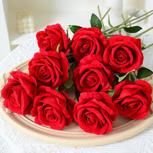 Réaliste Touche Velours Unique Mariage Décor À La Maison Artificielle Rose Noir Rouge Soie Satin Velours Real Touch Roses <span class=keywords><strong>Fleurs</strong></span> - Product Image 3