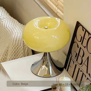 Lampada <span class=keywords><strong>da</strong></span> scrivania creativa Bauhaus verde Apple <span class=keywords><strong>paralume</strong></span> in vetro dimmerabile e Base in ferro lampada <span class=keywords><strong>da</strong></span> <span class=keywords><strong>comodino</strong></span> decorazione per la casa in vetro lampada <span class=keywords><strong>da</strong></span> tavolo - Product Image 3