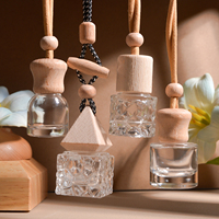 Capuchon en bois clair suspendu diffuseur d'huile essentielle bouteille de parfum de voiture désodorisant de voiture parfum aromathérapie pendentif bouteille