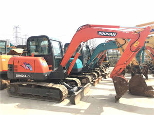 Mini-excavatrice sur chenilles Doosan DH60-7 de 6 tonnes, modèle 2021, moteur diesel, boîte de vitesses, pompe, PLC - Product Image 3