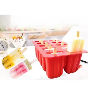 Moldes de Silicona para Helados de 10 Cavidades, Molde para Paletas Libre de BPA para Hacer Paletas Caseras con Palitos - Product Image 4