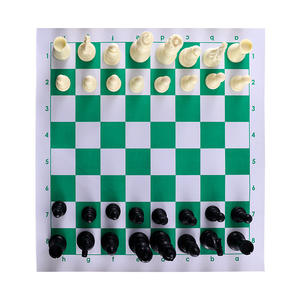 Ensemble de jeu d'échecs Tapis d'échecs en cuir PU Ensemble d'échecs de voyage portable - Product Image 3