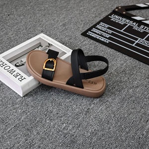 Phụ nữ thoải mái mùa hè dép phẳng ren-up đóng cửa mềm đế dép đi biển giản dị PVC đế kim loại khóa thiết kế ngoài trời - Product Image 6