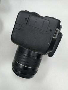 กล้อง Canon EOS 200D พร้อมเลนส์ 18-55 มม. ของแท้ กล้อง DSLR ระดับมืออาชีพ สำหรับการถ่ายทอดสดการประชุม - Product Image 3