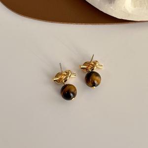 Pendientes de Plata de Ley S925 para Mujer, Diseño de Alta Gama, Estilo Otoñal, con Piedra Ojo de Tigre, Versátiles para la Noche y el Día a Día - Product Image 3