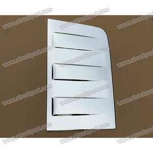 Moldura de Pilar Trasero Cromado Derecho <span class=keywords><strong>para</strong></span> <span class=keywords><strong>Nissan</strong></span> QUON <span class=keywords><strong>para</strong></span> Camión UD QUON, Repuestos de Carrocería - Product Image 2