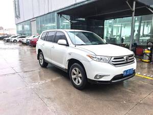 Toyota Highlander SUV, faible consommation de carburant, <span class=keywords><strong>grand</strong></span> <span class=keywords><strong>espace</strong></span>, véhicule tout-terrain - Product Image 2