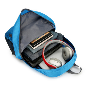 กระเป๋าเป้พับได้น้ำหนักเบาสำหรับกิจกรรมกลางแจ้ง ปิกนิก ท่องเที่ยว - กระเป๋าเดินป่าแบบพับง่ายสำหรับผู้ชายและผู้หญิง - Product Image 4