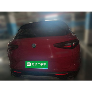 Guazi ben accolto <span class=keywords><strong>Alfa</strong></span> Romeo Stelvio benzina 2.0 <span class=keywords><strong>SUV</strong></span> auto usata 4WD 5 posti - Product Image 5