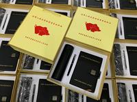 Coffret Cadeau d'Affaires de Luxe Personnalisé avec Logo Imprimé en Sérigraphie – Vente Flash