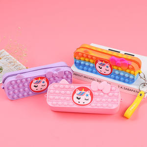 Gros Grande Capacité Mignon <span class=keywords><strong>Licorne</strong></span> Silicone Popit Fidget Trousse À Crayons École Papeterie Sac pour Filles ABI BY0104 - Product Image 2