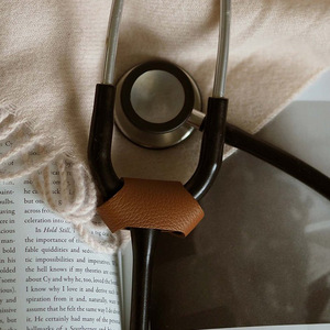 Étiquette personnalisée en cuir pour stéthoscope, 5,5x3x2cm, monogrammée pour médecins, infirmières, cadeaux d'hôpital, accessoire médical - Product Image 2