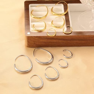 Boucles d'oreilles créoles goutte d'eau 30 mm en alliage de zinc, bijoux de fête pour femme, design géométrique - Product Image 2