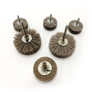 <span class=keywords><strong>Perceuse</strong></span> de roue en <span class=keywords><strong>Nylon</strong></span>, 50 pièces, fil Abrasive, <span class=keywords><strong>brosse</strong></span> à poils <span class=keywords><strong>pour</strong></span> les meubles en bois, polissage en acajou - Product Image 4