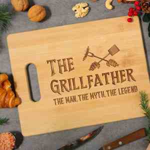 Planche à découper en bois gravée au laser, double face, portable, pour la cuisine et les fruits, cadeau idéal pour les fêtes - Product Image 1