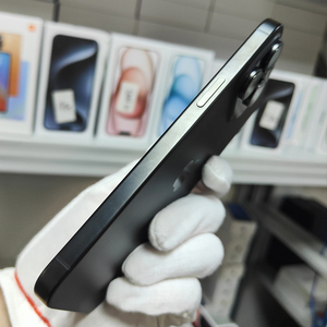 Stock en gros de smartphones 5G d'occasion, version originale américaine pour 15 Pro 256 Go LTE Cellular 512 Débloqué - Product Image 4