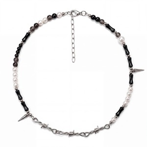 Collana Punk Goth con Catena Cubana Nera e Bianca con Perle e Rivetti Scuri, Stile Hip-hop, di Tendenza in Europa e Stati Uniti - Product Image 5