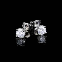 Nouveauté 2026 Boucles d'oreilles clous solitaires ovales minimalistes inaltérables, géométriques étincelantes à quatre griffes, 5x7mm 6x8mm, en cuivre plaqué or/argent