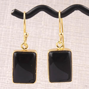 Pendiente de declaración de piedras preciosas negras forma de rectángulo pendiente colgante de ónix negro latón macizo 18K chapado en oro colgante de joyería hecha a mano - Product Image 1