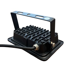 Faro LED Slim 50W Rosso 90LM/W AC 220V 50Hz Nero IP65 Bianco Caldo/Freddo CCT Riflettore per Paesaggio Garanzia 5 Anni - Product Image 4