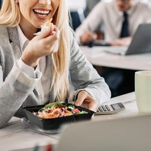 Boîte à lunch bento jetable à 2 compartiments sans BPA de 1000 ml en plastique, empilable et compatible micro-ondes, prix usine - Product Image 4